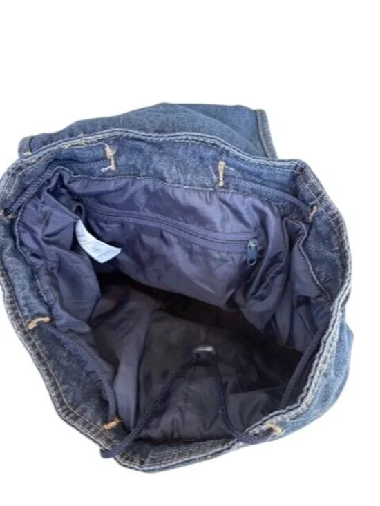 Levis Denim Backpack With Adjustable Straps & Multiple Pockets Vintage Style - Picture 5 of 5